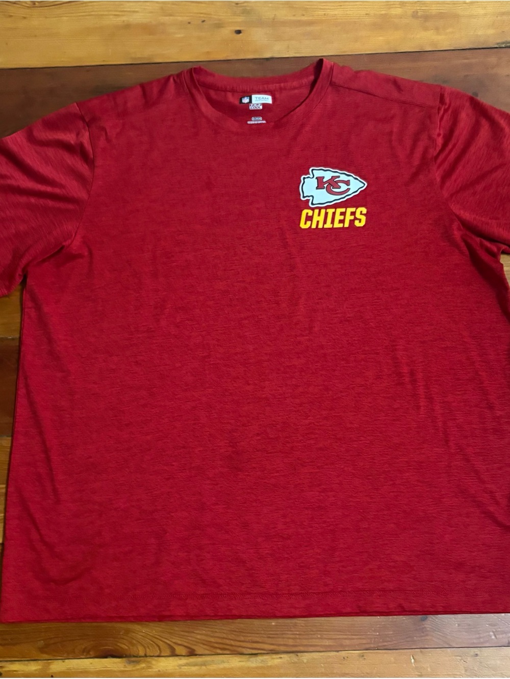 Kansas City Chiefs NFL Team Apparel Red Short-Sleeve Tee